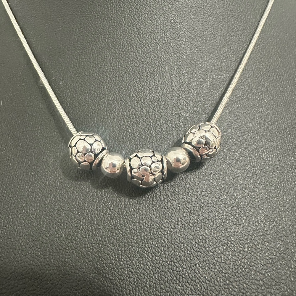 Belk Silver Necklace and Earring Set - Picture 2 of 5